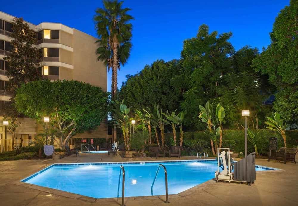 Fullerton Marriott At California State University Exterior photo