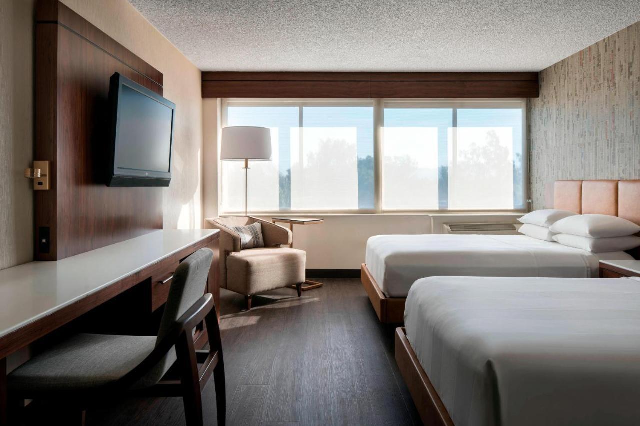 Fullerton Marriott At California State University Exterior photo