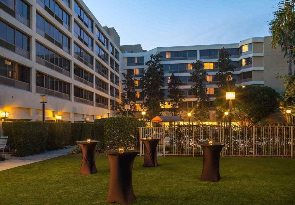 Fullerton Marriott At California State University Exterior photo