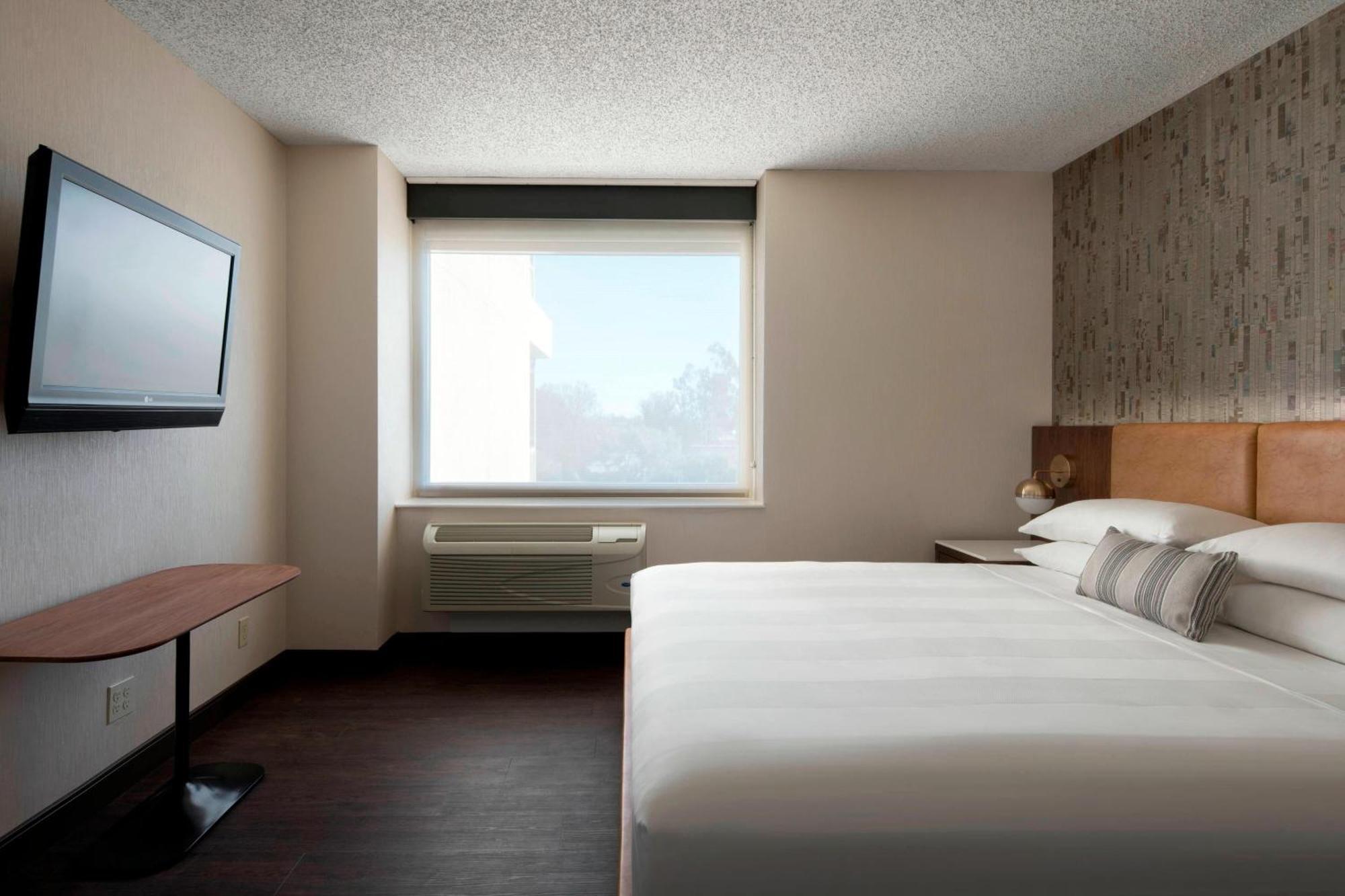 Fullerton Marriott At California State University Exterior photo
