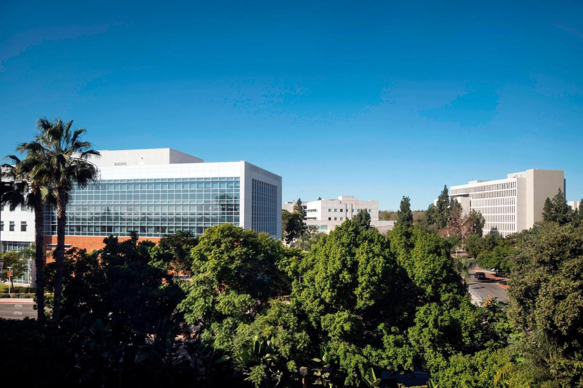 Fullerton Marriott At California State University Exterior photo